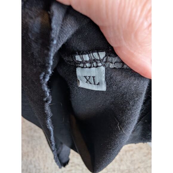 VTG Y2K Sinful Affliction Womens Black Graphic Print Rock Gothic Bling Crest Tee - Picture 8 of 8